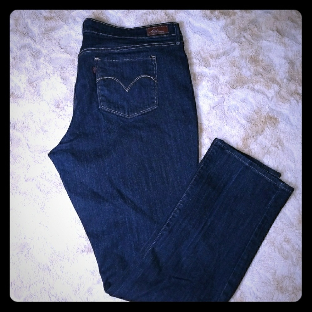 Levi jeans